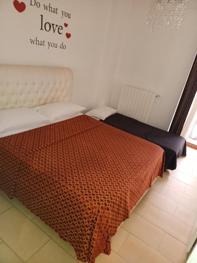 San Sebastiano Apartment Bari Eksteriør bilde